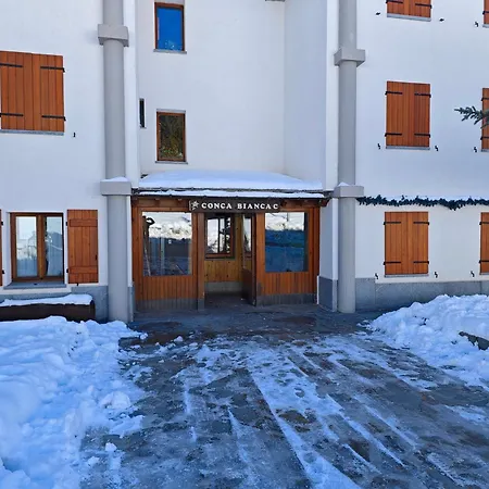 Hostdomus -the & Ski Apartment Sestriere